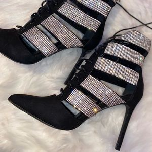 🖤Rhinestone Lace Up Booties🖤